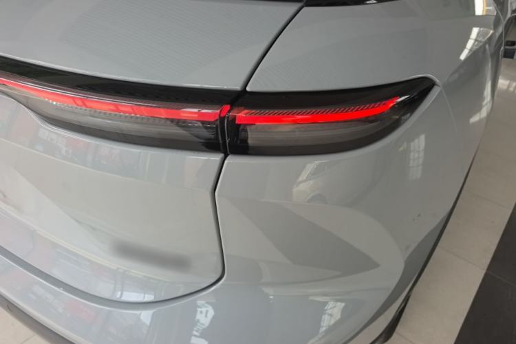 Used Nio ES6 2023 75 kWh Right Rear Taillight
