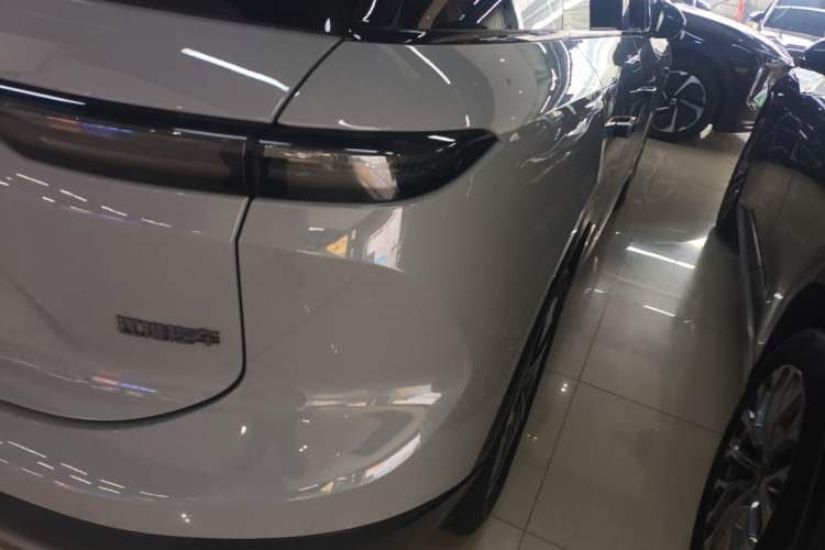 Used Nio ES6 2023 75 kWh Right Rear Taillight