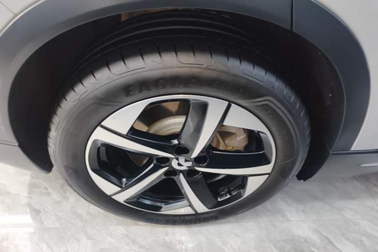 Used Nio ES6 2023 75 kWh Right Rear Wheel Hub