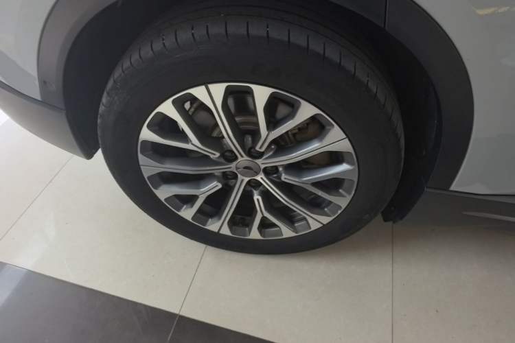 Used Nio ES6 2023 75 kWh Right Rear Wheel Hub