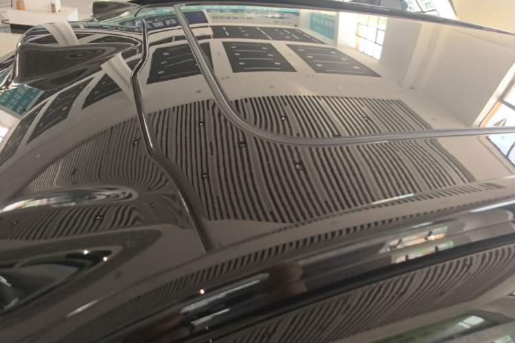 Used Nio ES6 2023 75 kWh Roof