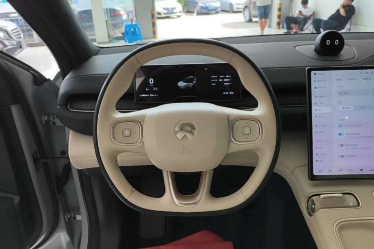Used Nio ES6 2023 75 kWh Steering Wheel