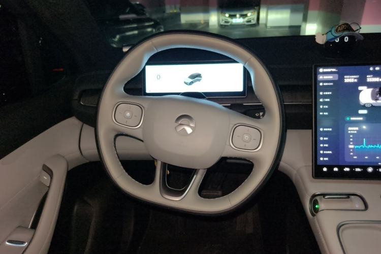 Used Nio ES6 2023 75 kWh Steering Wheel