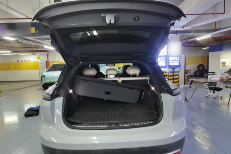 Used Nio ES6 2023 75 kWh Trunk