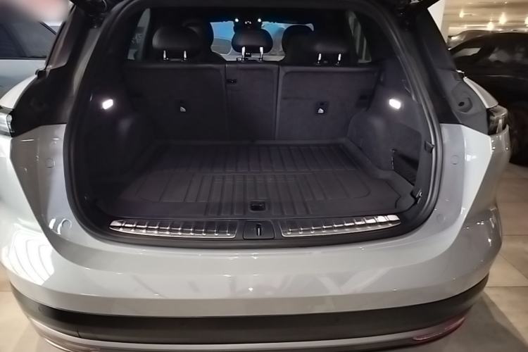 Used Nio ES6 2023 75 kWh Trunk