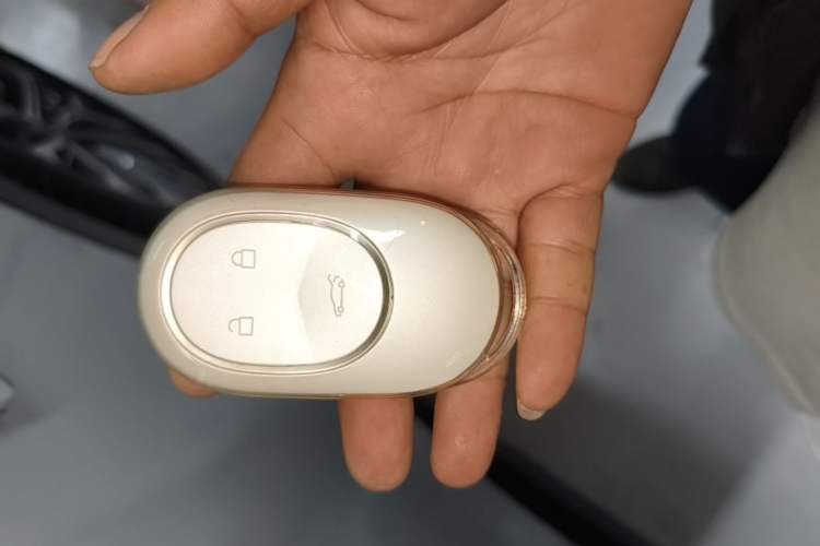 Used Nio ES6 2023 75 kWh Vehicle Key