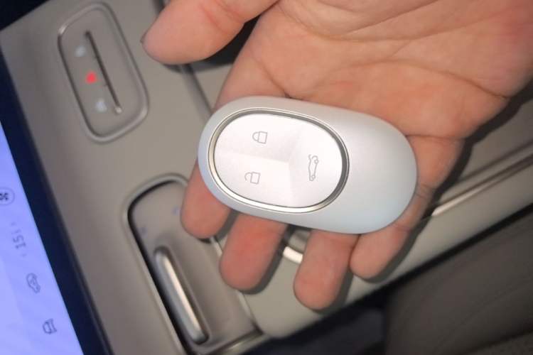 Used Nio ES6 2023 75 kWh Vehicle Key