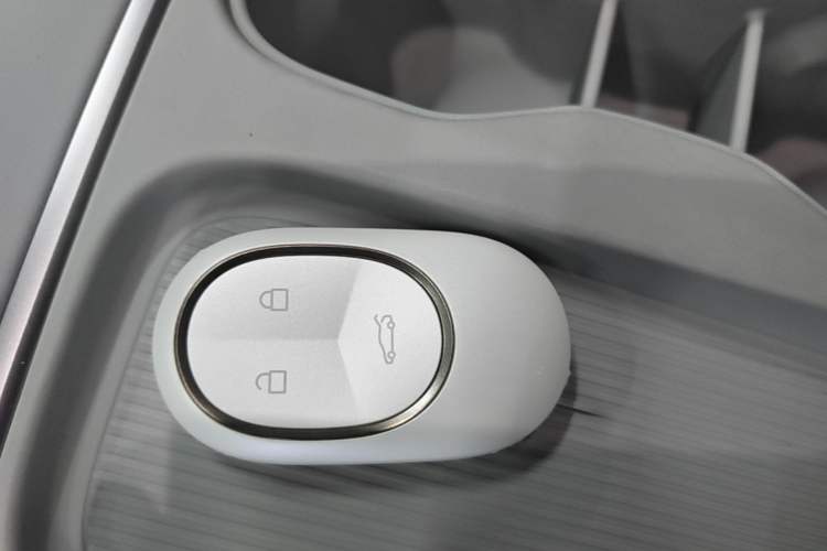 Used Nio ES6 2023 75 kWh Vehicle Key