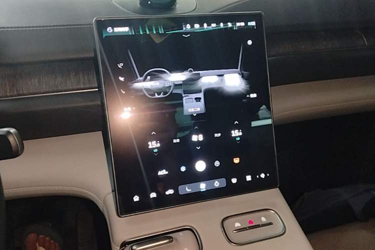 Used Nio ES6 2023 75 kWh Audio And AC Panel
