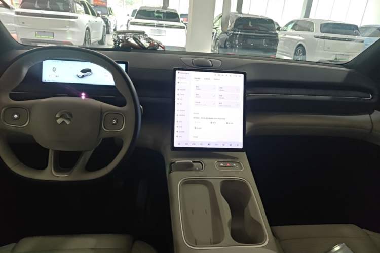 Used Nio ES6 2023 75 kWh Audio And AC Panel