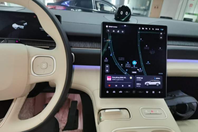 Used Nio ES6 2023 75 kWh Audio And AC Panel
