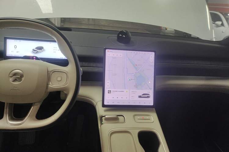 Used Nio ES6 2023 75 kWh Audio And AC Panel
