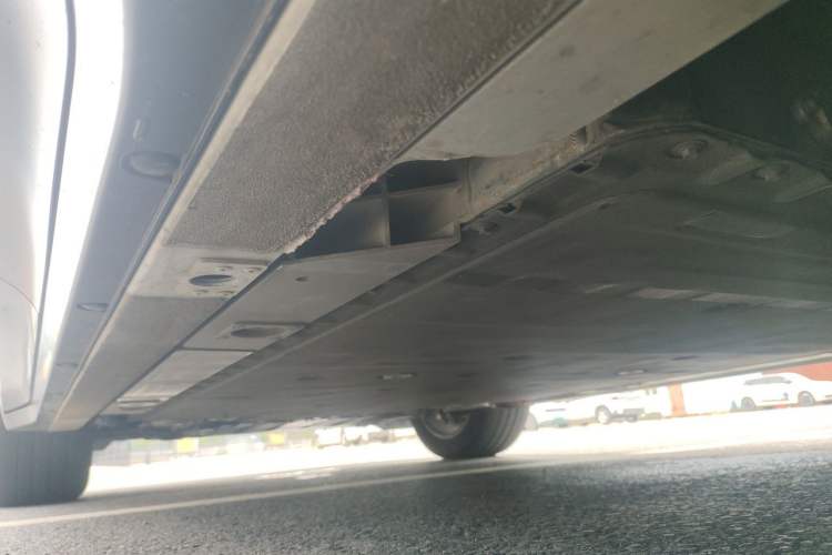 Used Nio ES6 2023 75 kWh Chassis Rear Left