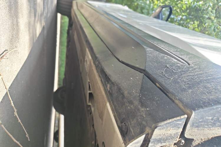 Used Nio ES6 2023 75 kWh Chassis Rear Left