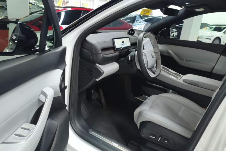 Used Nio ES6 2023 75 kWh Driver Seat