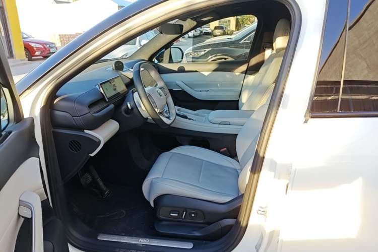Used Nio ES6 2023 75 kWh Driver Seat