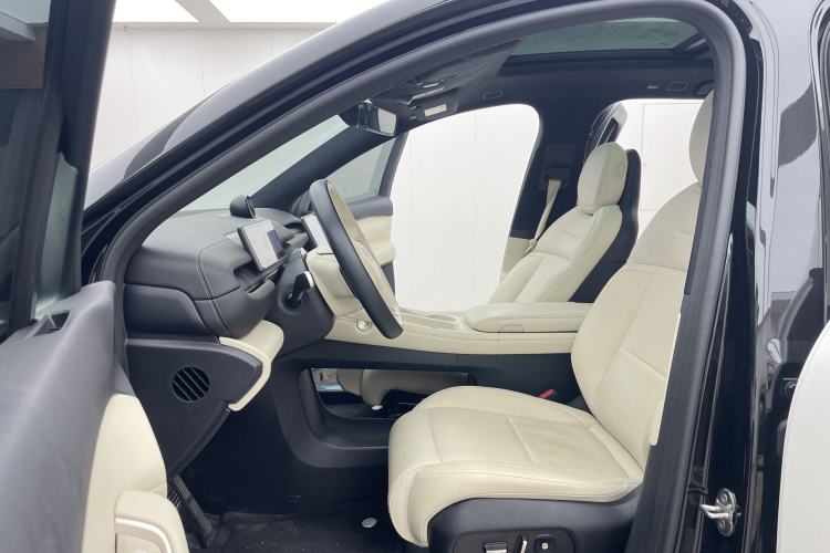 Used Nio ES6 2023 75 kWh Driver Seat