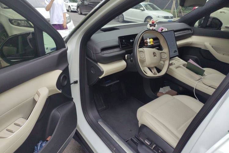 Used Nio ES6 2023 75 kWh Driver Seat