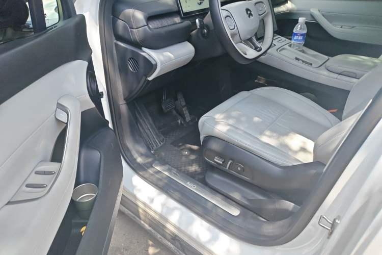 Used Nio ES6 2023 75 kWh Driver Seat