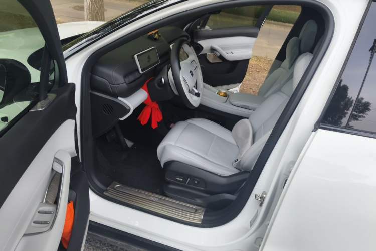 Used Nio ES6 2023 75 kWh Driver Seat