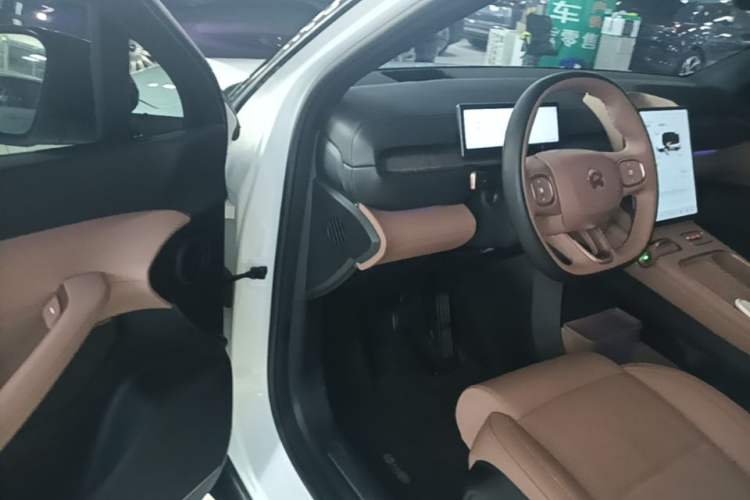 Used Nio ES6 2023 75 kWh Driver Seat