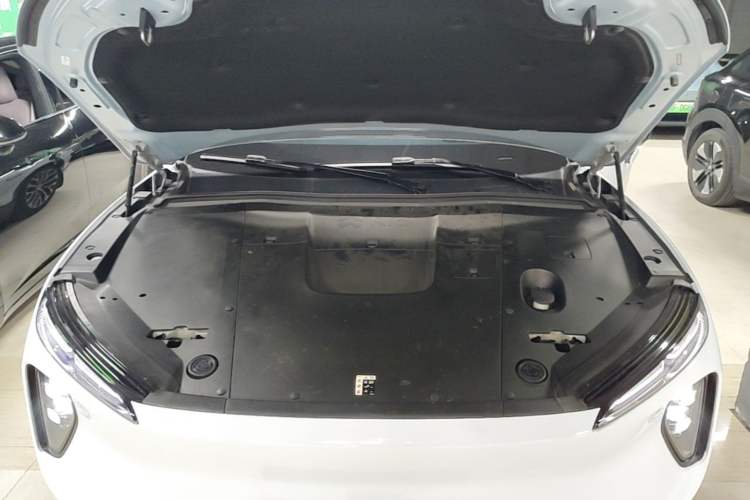 Used Nio ES6 2023 75 kWh Engine Bay