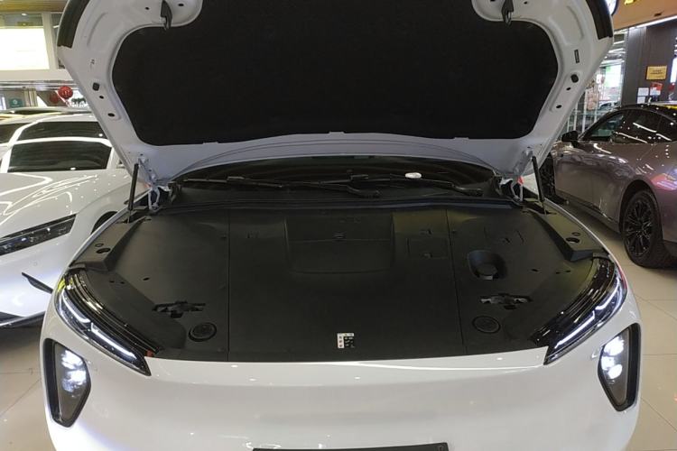 Used Nio ES6 2023 75 kWh Engine Bay