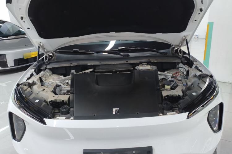 Used Nio ES6 2023 75 kWh Engine Bay