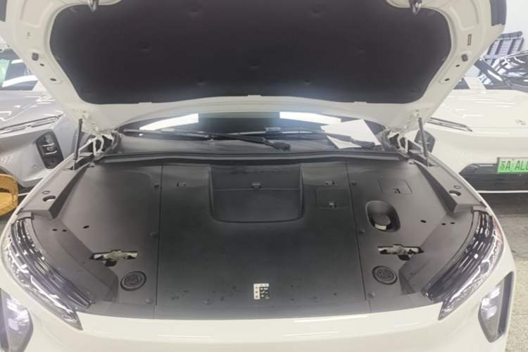 Used Nio ES6 2023 75 kWh Engine Bay