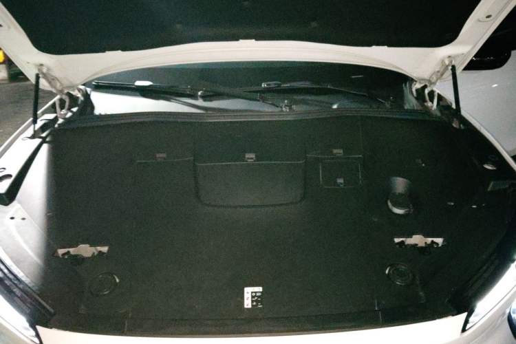 Used Nio ES6 2023 75 kWh Engine Bay