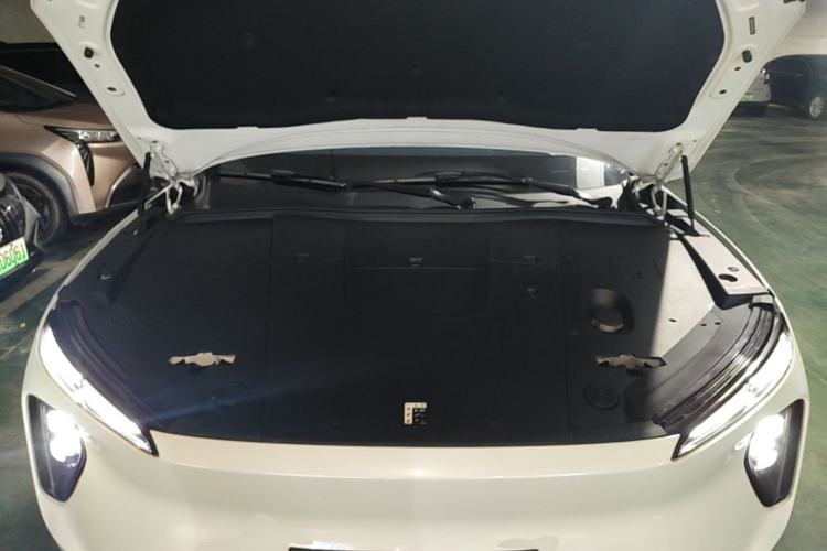 Used Nio ES6 2023 75 kWh Engine Bay