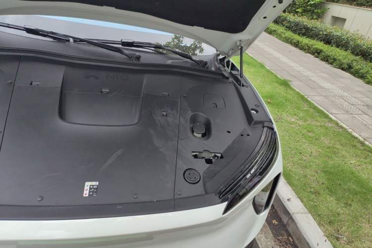 Used Nio ES6 2023 75 kWh Engine Bay Left