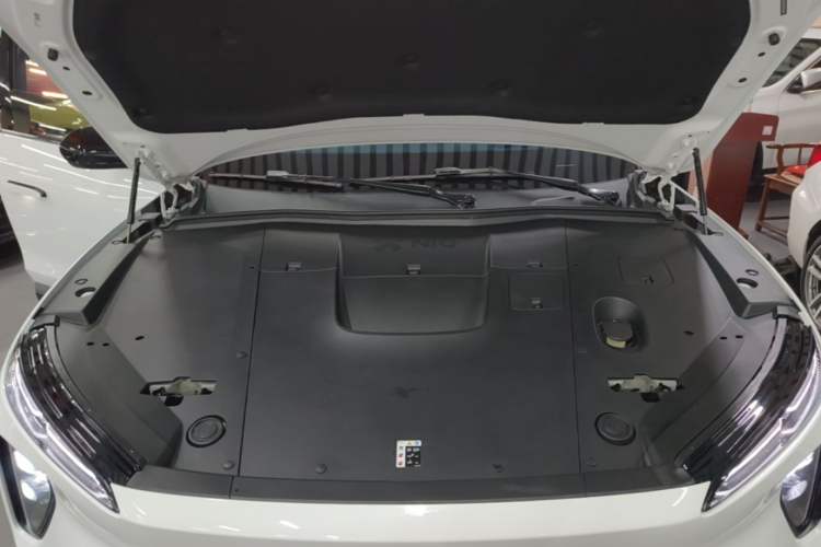Used Nio ES6 2023 75 kWh Engine Bay