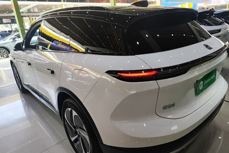 Used Nio ES6 2023 75 kWh Exterior 2