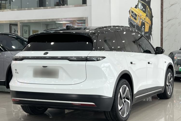 Used Nio ES6 2023 75 kWh Exterior 2