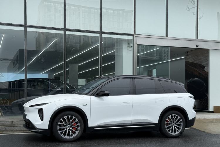 Used Nio ES6 2023 75 kWh Exterior 3