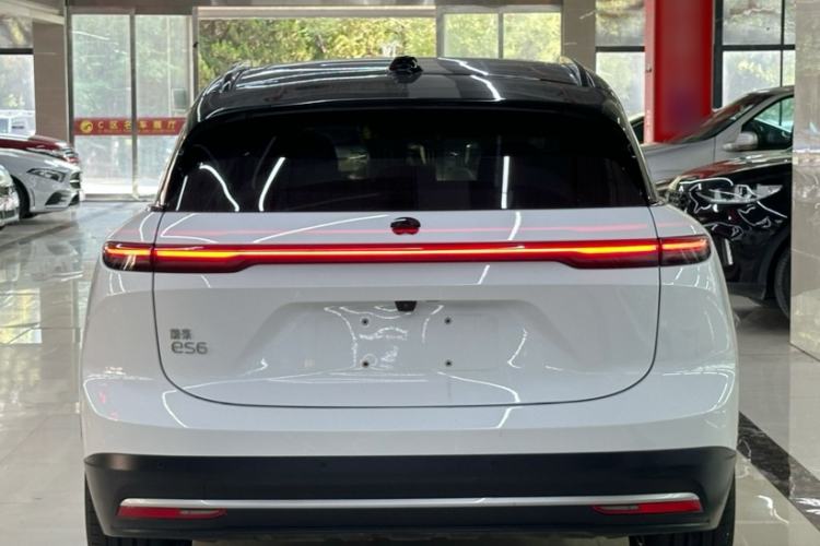 Used Nio ES6 2023 100kWh Exterior 3