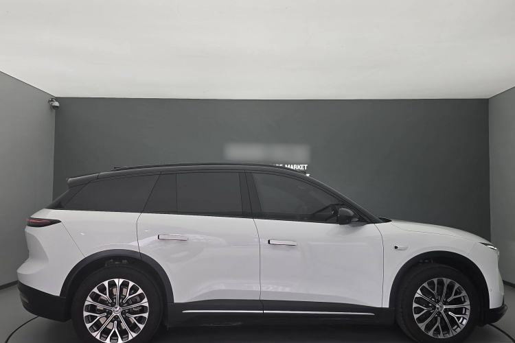 Used Nio ES6 2023 75 kWh Exterior 5