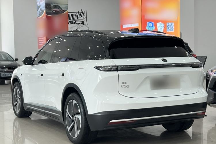 Used Nio ES6 2023 75 kWh Exterior 5
