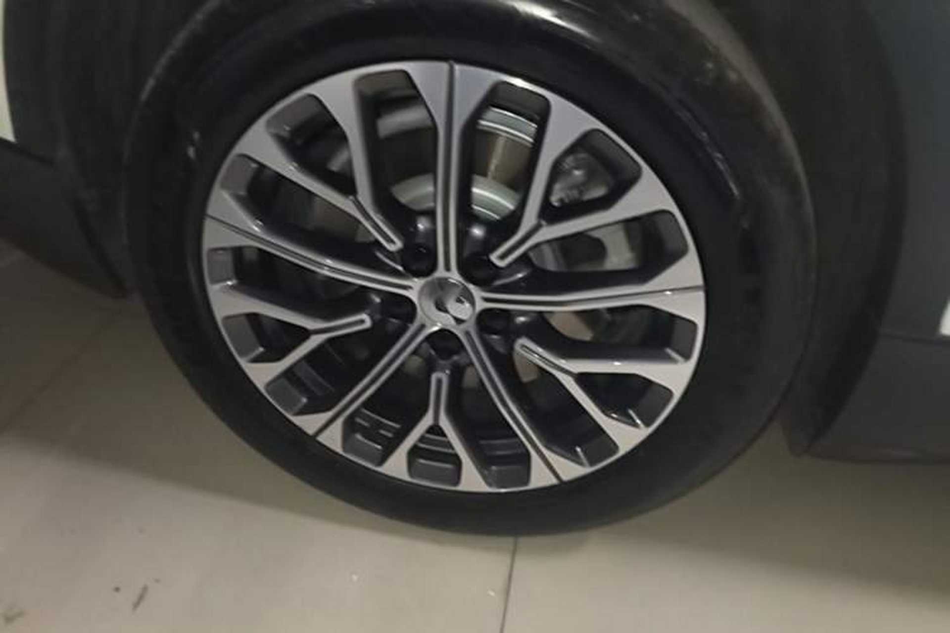Used Nio ES6 2023 75 kWh Exterior 5