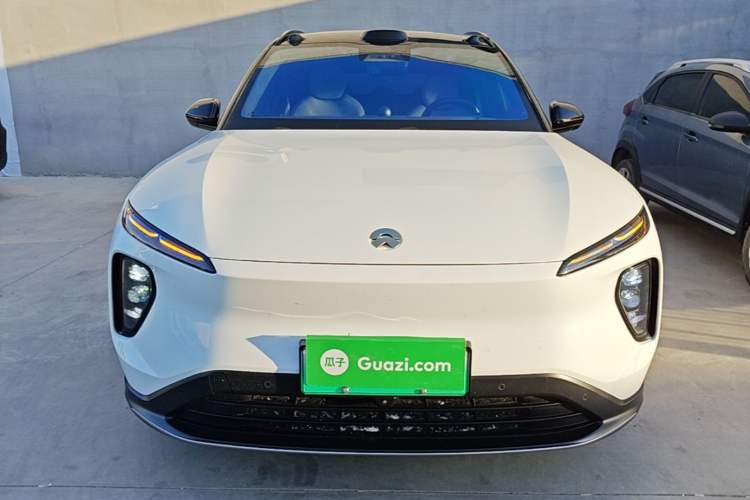 Used Nio ES6 2023 75 kWh Front