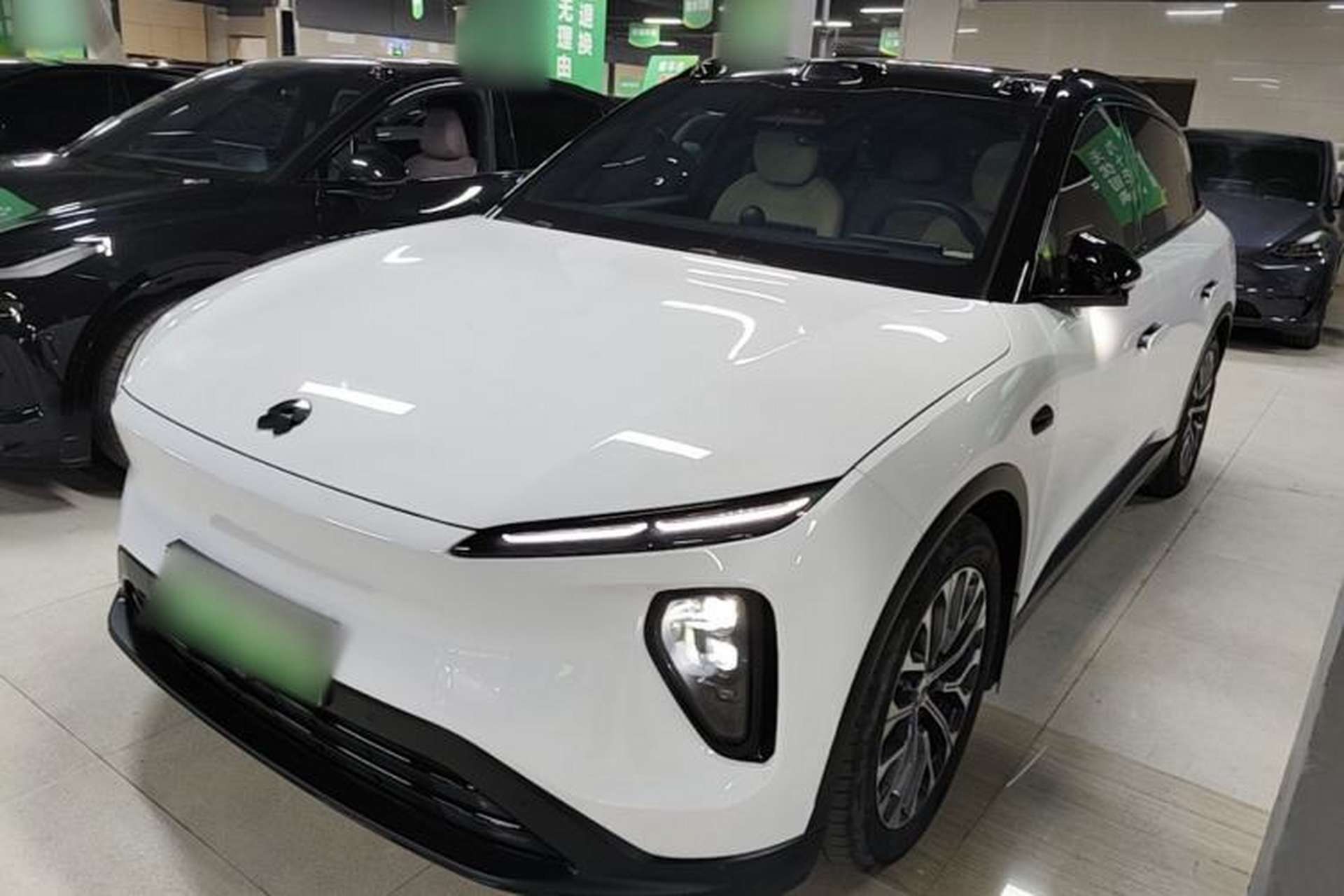 Used Nio ES6 2023 75 kWh Front Left 45 Deg
