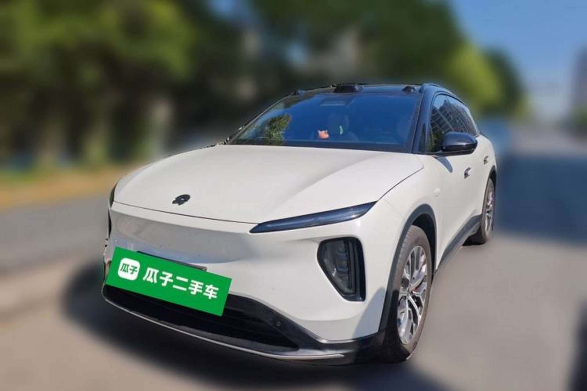 Used Nio ES6 2023 75 kWh Front Left 45 Deg