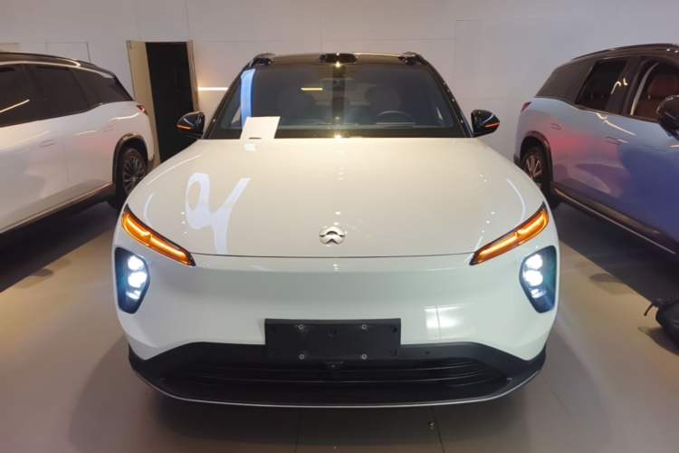 Used Nio ES6 2023 75 kWh Front