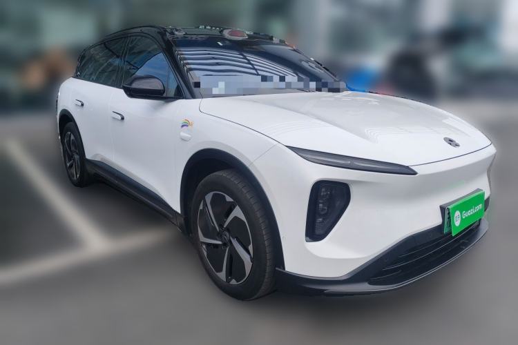 Used Nio ES6 2023 75 kWh Front Right 45 Deg