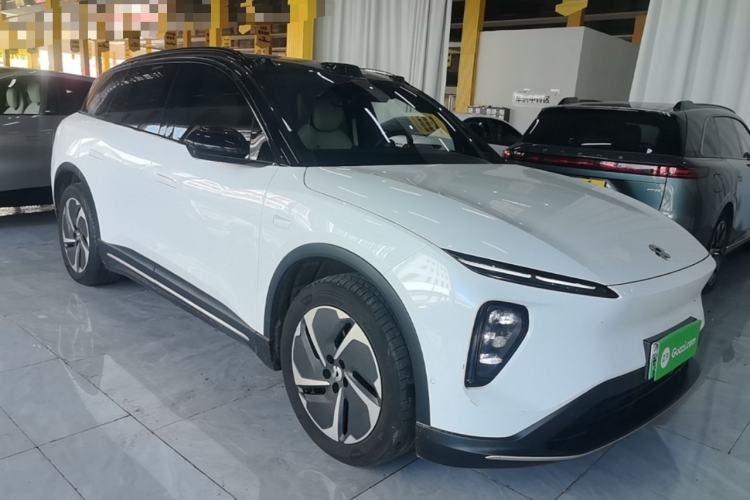 Used Nio ES6 2023 75 kWh Front Right 45 Deg