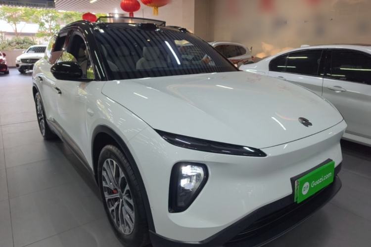 Used Nio ES6 2023 75 kWh Front Right 45 Deg