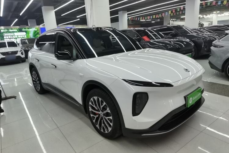 Used Nio ES6 2023 75 kWh Front Right 45 Deg