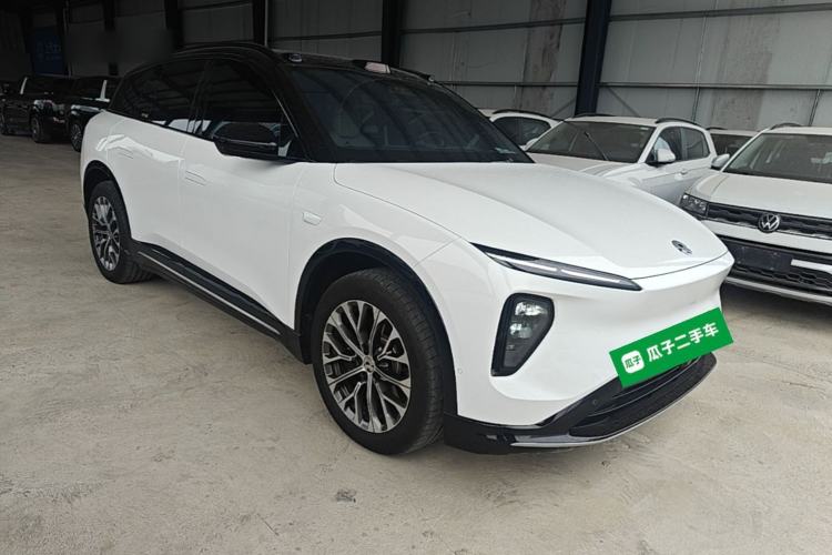 Used Nio ES6 2023 75 kWh Front Right 45 Deg