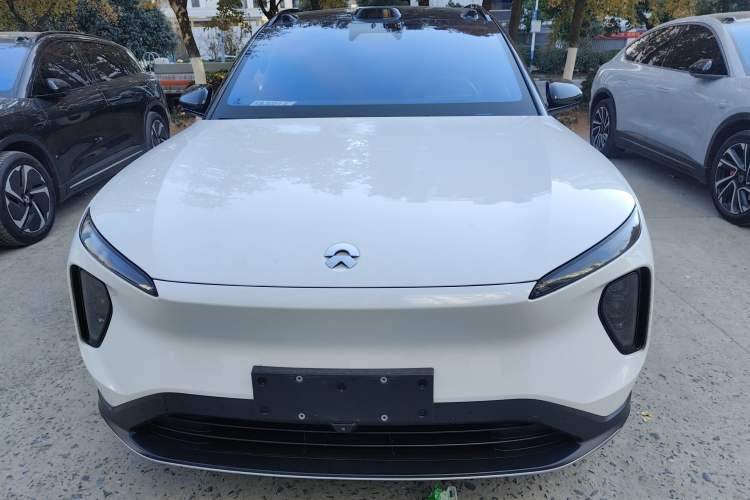 Used Nio ES6 2023 75 kWh Front